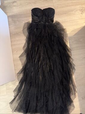 Black Strapless Ruffled Tulle Evening Dress